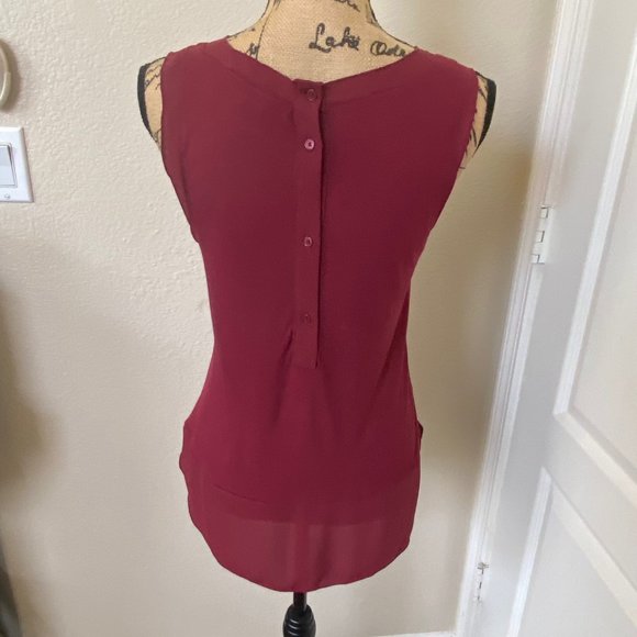 Loft Burgundy Rayon Sleeveless Top Small - Picture 2 of 5
